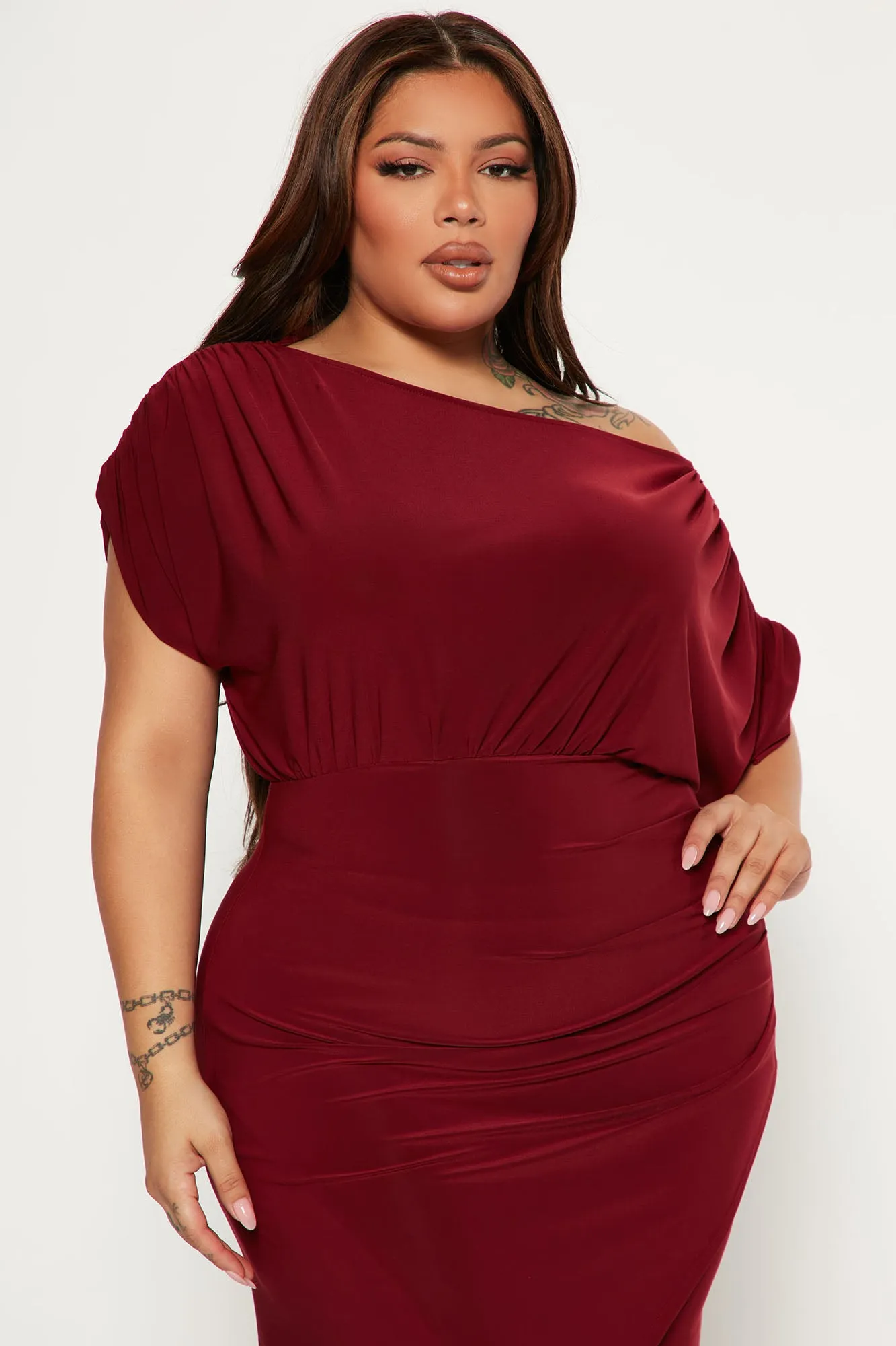 Alex Off Shoulder Maxi Dress - Burgundy