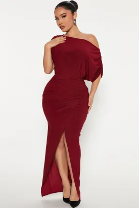 Alex Off Shoulder Maxi Dress - Burgundy