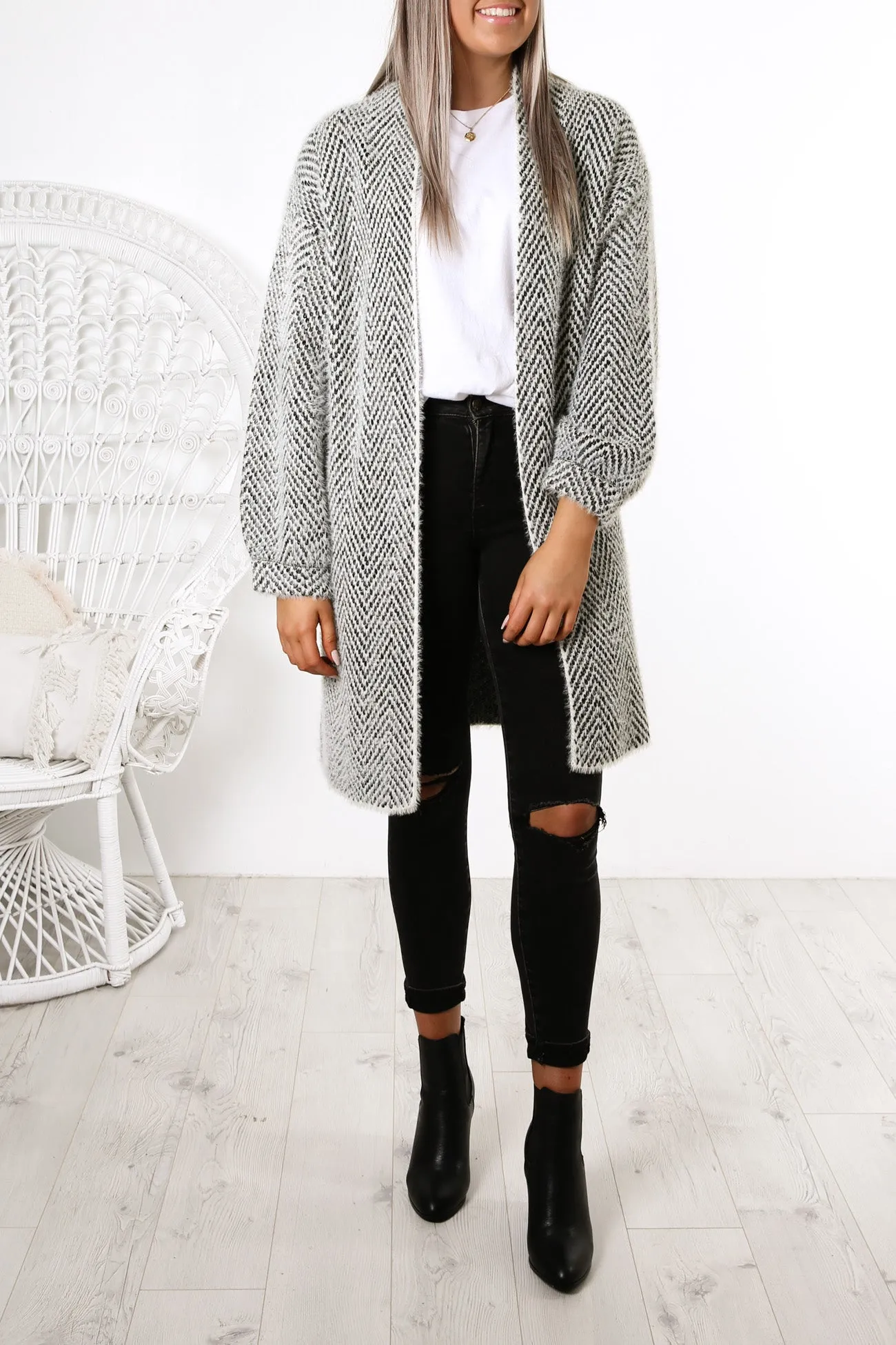 Elodie Cardigan Black White