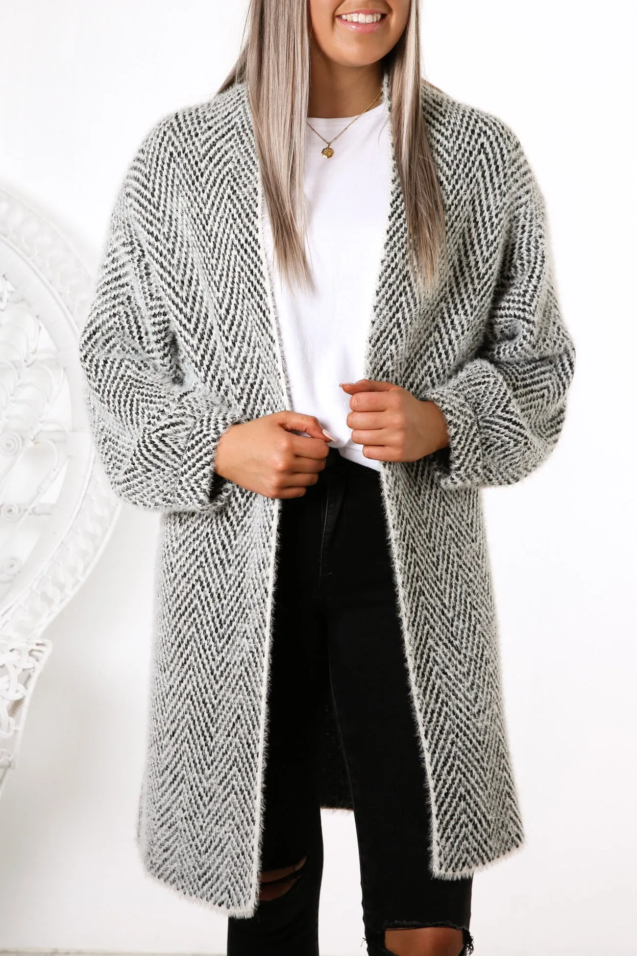 Elodie Cardigan Black White