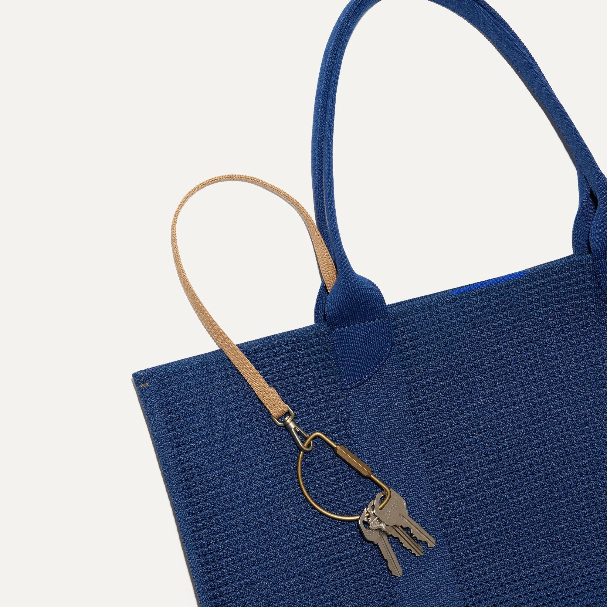 The Lightweight Tote - Ocean Blue